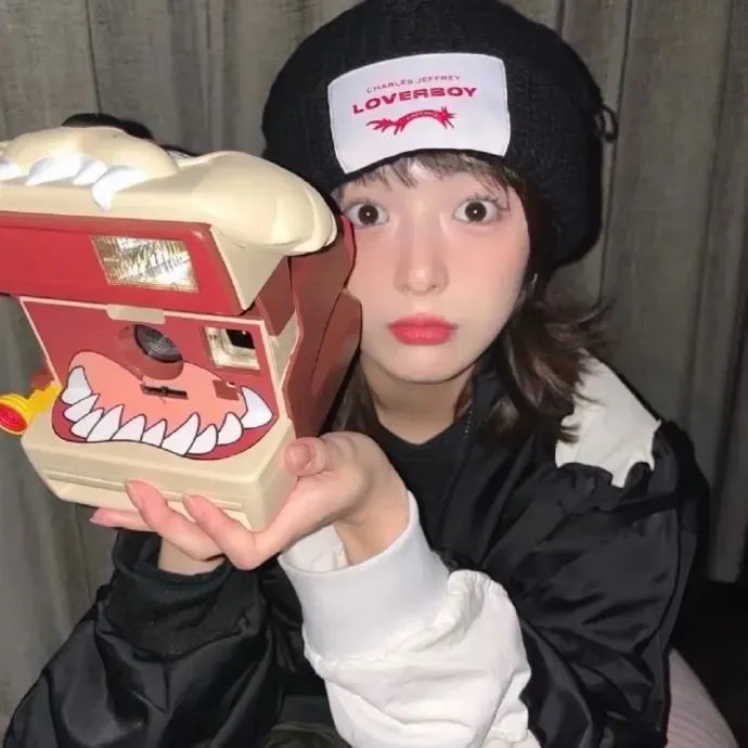 女伶们